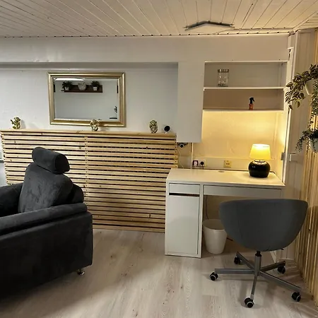 아파트 Guidos Place Souterrain Weissenthurm