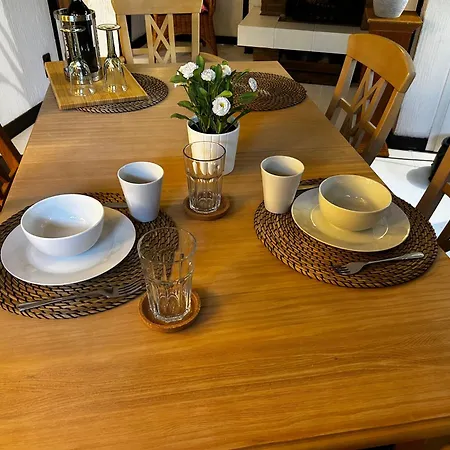 Guidos Place Souterrain Διαμέρισμα Weissenthurm