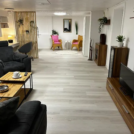 Guidos Place Souterrain * Weissenthurm